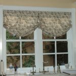 Balloon Valance
